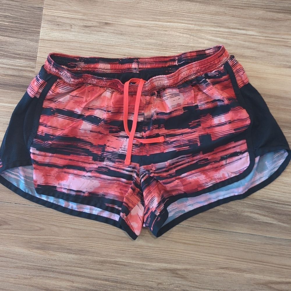 Old Navy‎ Red Abstract Print Athletic Shorts Workout Running Gym Activewear S